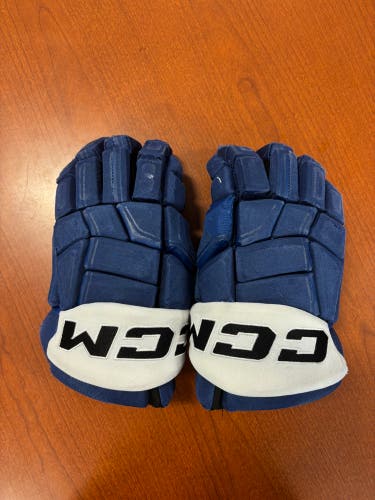 #23 MAXIM GROSHEV USED CCM HGQL Gloves 14" Pro Stock