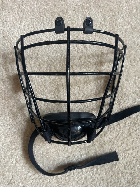 Warrior Fat Boy 2.0 box lacrosse face mask