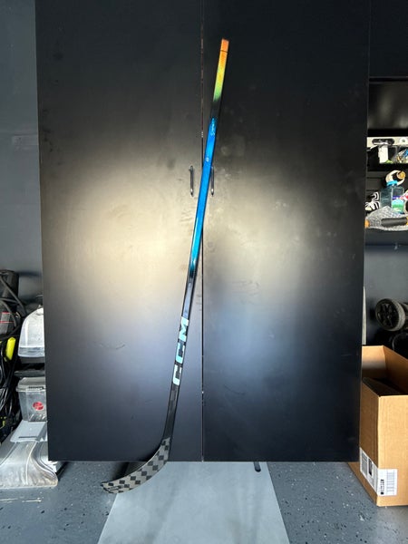 Senior CCM JetSpeed FT8 Pro Left Hand Hockey Stick P28 (New)