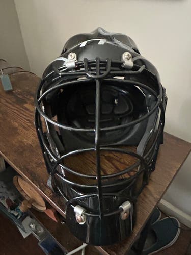 Medium/Large TK Field Hockey Goalie Mask (Used)
