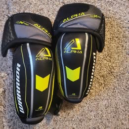 Junior Small Warrior Alpha QX Pro Elbow Pads (Used)