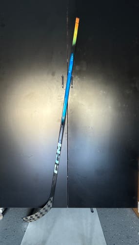 Senior CCM JetSpeed FT8 Pro Left Hand Hockey Stick P28 (New)