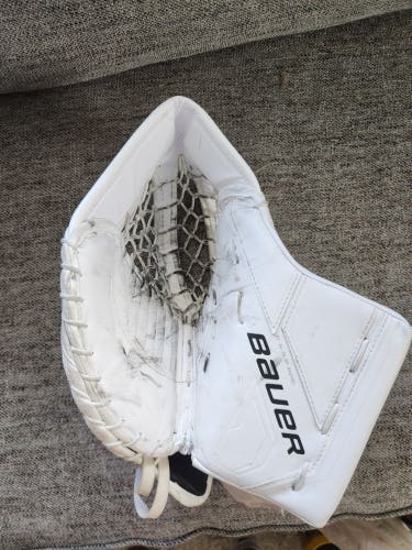 Bauer Bauer m5 pro Full Right (Slightly used)