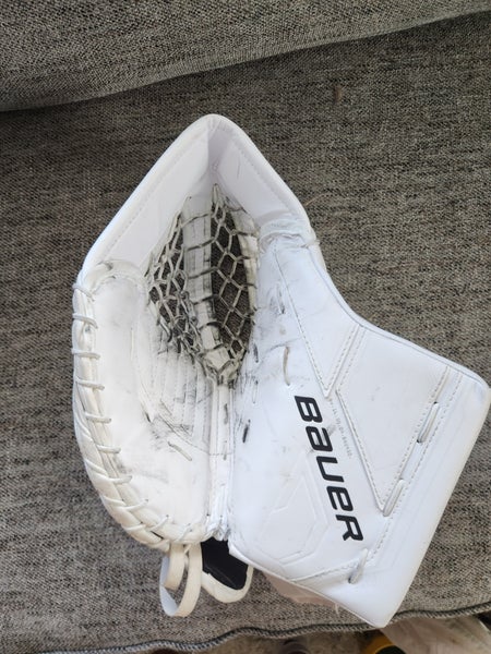 Bauer Bauer m5 pro Full Right (Slightly used)