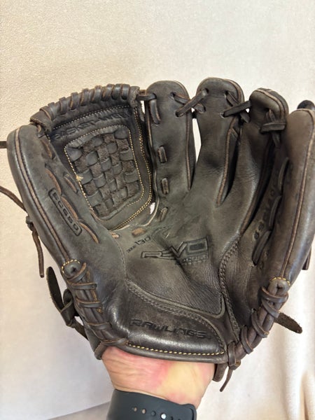 RH Rawlings Revo Baseball Glove 12" (Used)