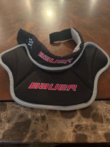 Senior Hockey Goalie Neck Guard Bauer (Used)