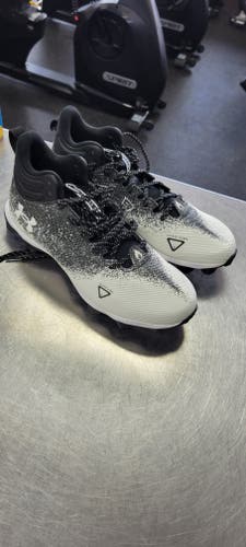 Under Armour Adult FB Cleats None Senior 10 11497-S000151198
