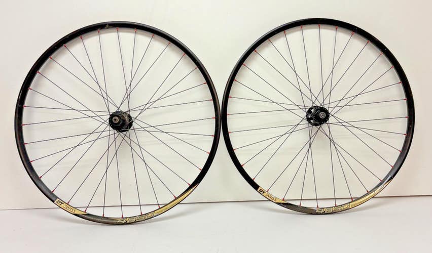 DT Swiss 485D 32-Spoke Black Aluminum 622x17/700C Disc Wheelset 370/SCOTT Hubs