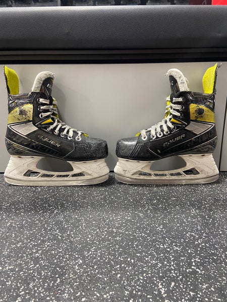 Used Bauer Supreme 3S Size 3 D Skates
