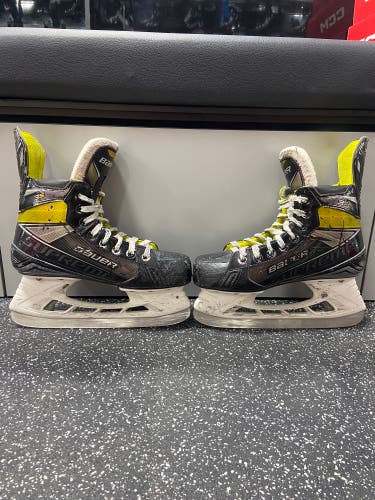 Used Bauer Supreme 3S Hockey Skates Size 4.5 (Used)