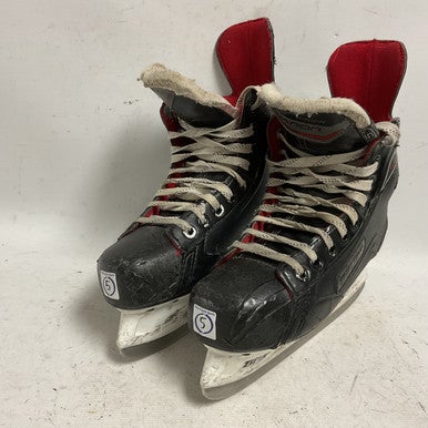 Used Bauer VAPRO X400 Intermediate Hockey Skate Intermediate 5.0 11855-S000189326