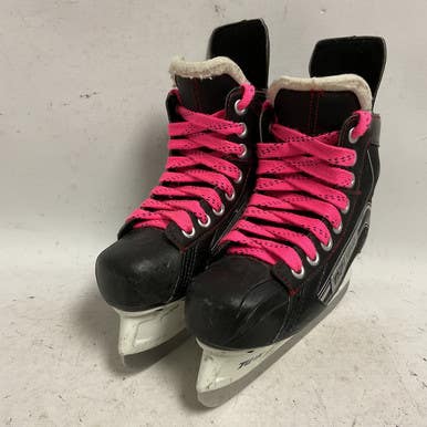 Used Bauer VAPOR X300 Junior Hockey Skate Junior 01 11855-S000189314
