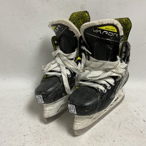 Used Bauer VAPOR 3X Junior Hockey Skate White/Black/Yellow Junior 03.5 11855-S000189205