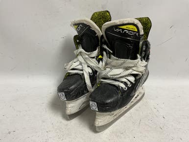 Used Bauer VAPOR 3X Junior Hockey Skate White/Black/Yellow Junior 03.5 11855-S000189205