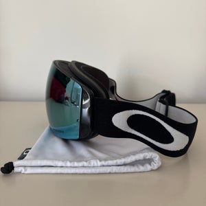 Unisex Oakley Line Miner XM Ski Goggles Medium (Used)