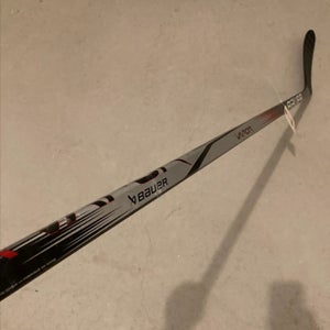 Bauer Vapor X League Hockey Stick P28 | Senior LH
