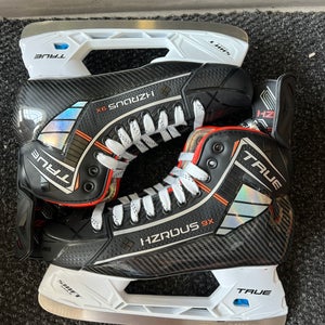 True HZRDUS 9X Hockey Skates