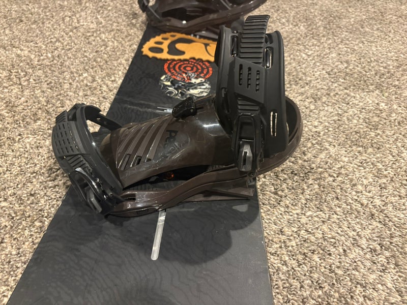 Unisex  Burton Ripcord Snowboard All Mountain With Bindings Soft Flex True Twin (Used)