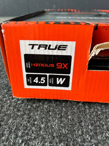 True HZRDUS 9X Hockey Skates