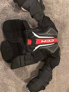 Senior Small 2023 CCM EFLEX 6 Goalie Chest Protector Pro Stock (Used)