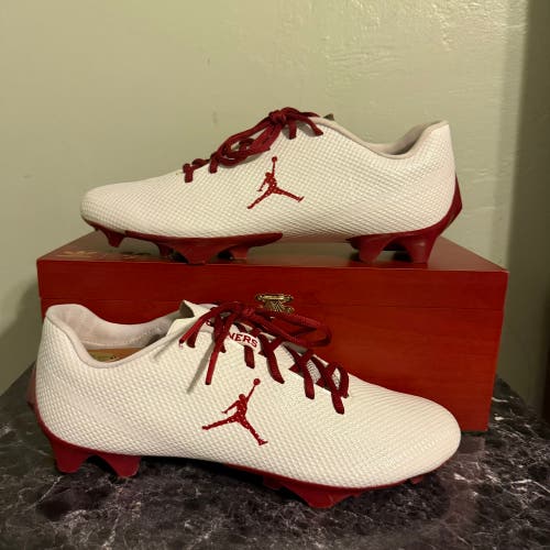 men's size 10.5 Oklahoma PE Jordan Vapor edge pro 360 2 Football/lacrosse Cleats