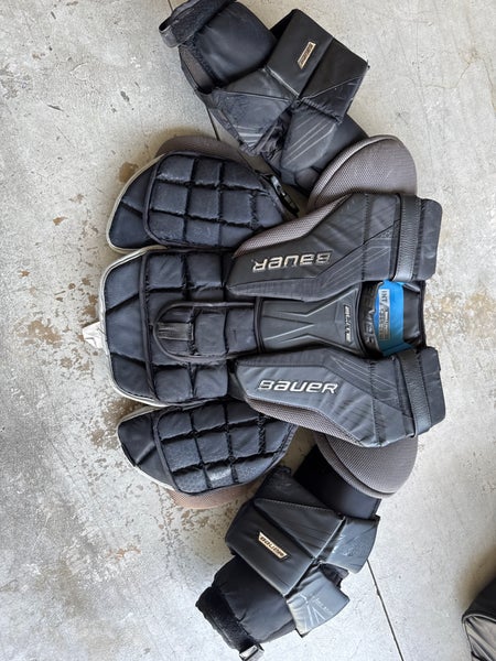 Small  Bauer Elite Goalie Chest Protector (Used)
