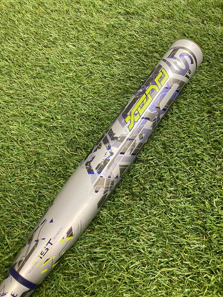 2022 Louisville Slugger Xeno Composite Bat (-10) Composite 22 oz 32" (Used)