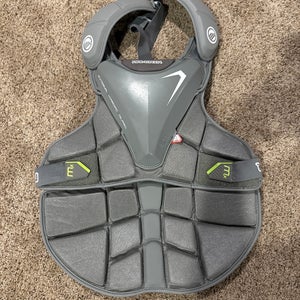 Adult Large/Extra Large Maverik MX Shoulder Pads (New)