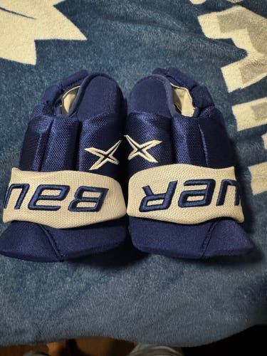 Toronto Maple Leafs - Bauer Vapor 2X Pro Gloves 13" Pro Stock (New Without Tags)