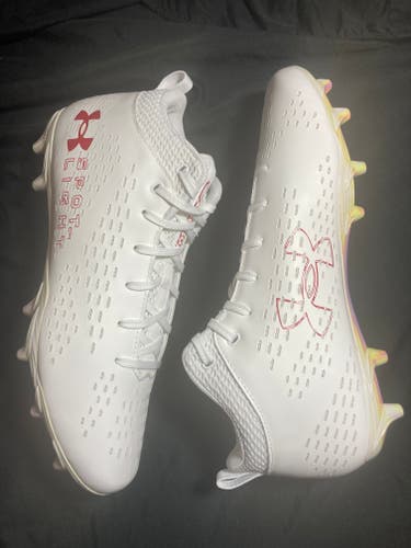 Free Shipping! UA White Team Spotlight Select 2.0 Mid Top Molded Cleats (New)