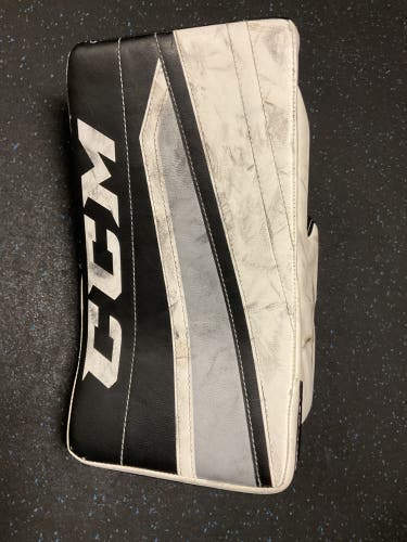 CCM Extreme Flex II 760 Full Right  (Used)
