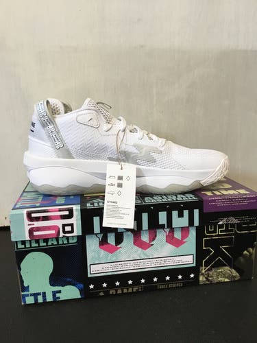 Men's Size M 9.5 (W 10.5) Adidas Shoes (New)