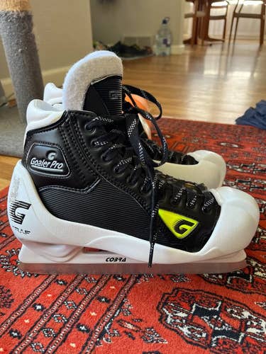 Graf Goaler Pro 750 skates Sr 7.5 (Used)