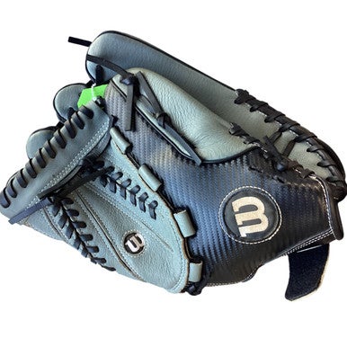 Used Wilson A360 BB/SB Glove RH Throw Black 13" 11479-S000401141