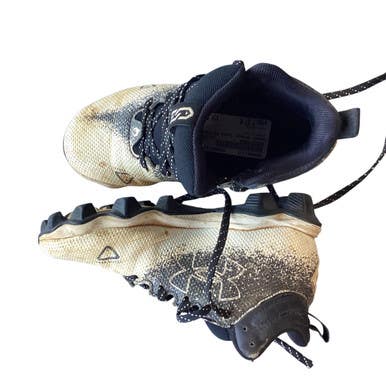 Used Under Armour Youth FB Cleats White Youth 07.0 11479-S000401137