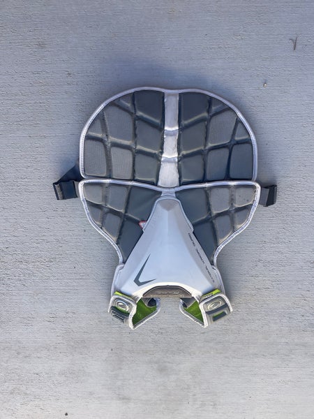 Large Maverik Chest Protector (Used)