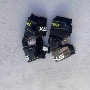 Youth Large STX Stallion 100 Arm Pads (Used)