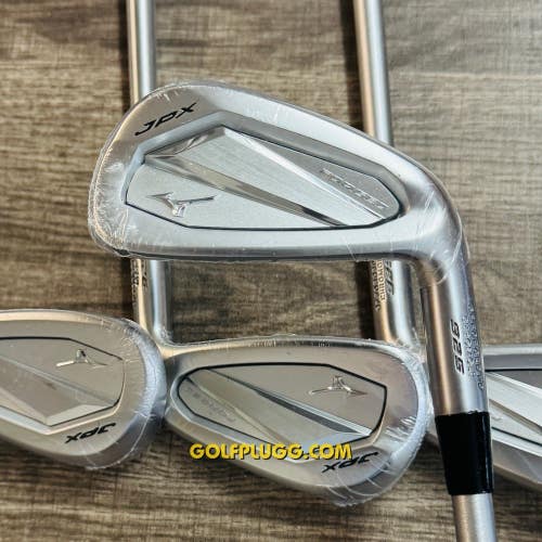 New- Mizuno JPX 925 Forged Iron Set 5-GW / KBS C Taper Lite Steel, Stiff (499)