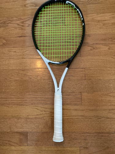 Adult HEAD Speed MP (2022) Tennis Racquet (Used once)