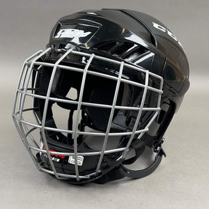 CCM FL40 M Medium 6 7/8" to 7 1/4" Junior Hockey Helmet