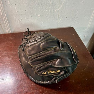 Mizuno RHT Catcher's MVP Prime Softball Glove 34" (Used)