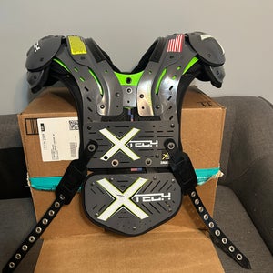 Barely Used XTech X2 Custom Shoulder Pads – Small (17"-18")