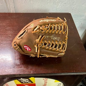Rawlings RHT Outfield Baseball Glove 12.75" (Used)