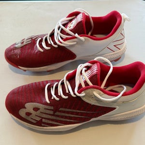 Red/White New Balance molded baseball cleats