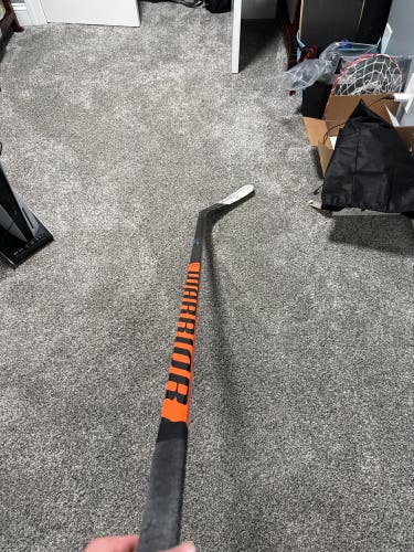 Senior Warrior Covert QR5 Pro Right Handed Hockey Stick W03  (Used)