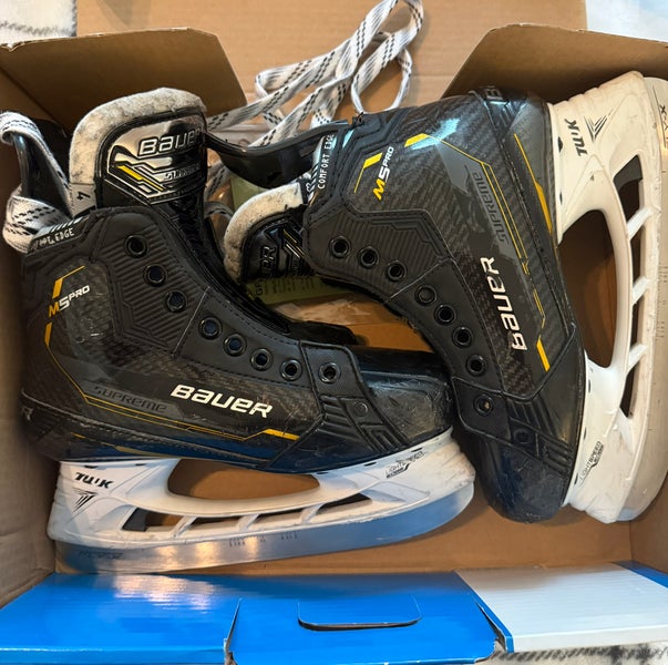 Bauer Supreme M5Pro 4 Fit3 with Bauer TI-X Steel Blades