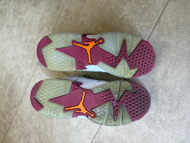 Kid's 4Y (Big Kids / Youth) Air Jordan Shoes (Used)