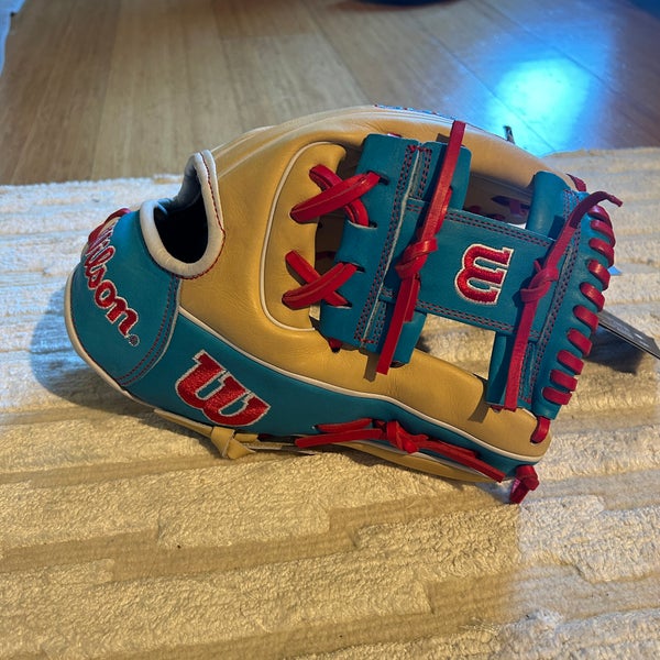 *See Disc. 2025 Wilson A2000 1786 11.5” Baseball Glove (WBW102714115)