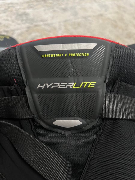 Intermediate Large Bauer Vapor Hyperlite Hockey Pants (Used)