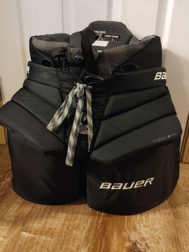 Intermediate Large Bauer Elite Hockey Goalie Pants (Used)